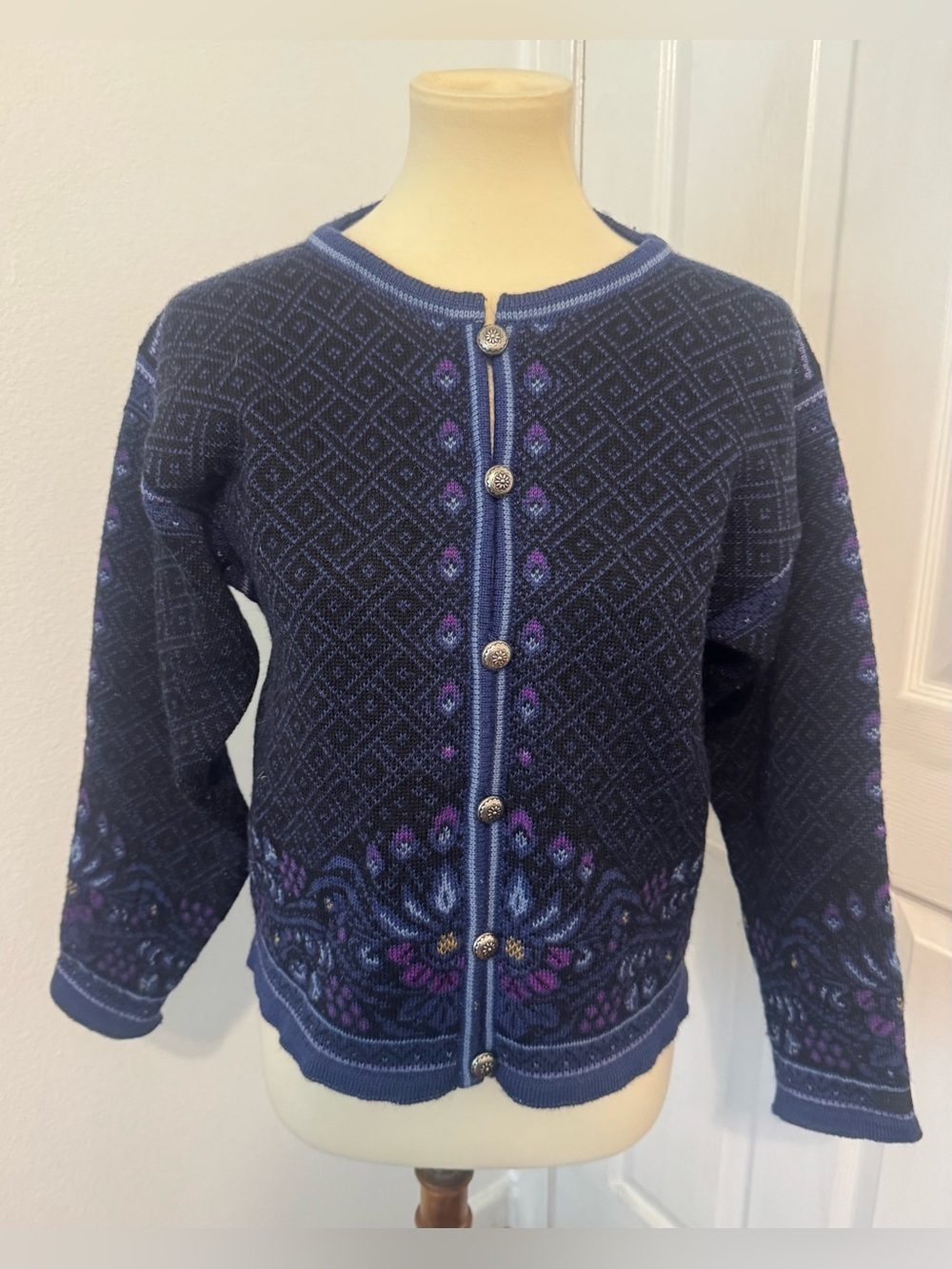 Dale Of Norway Casual Collection Vtg Wool Floral Cardigan Button Up Fair Isle S